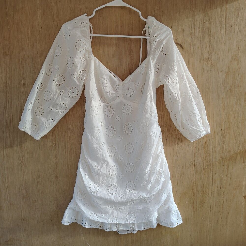 Lush Women's Lace White Mini Dress Size M NWT Long Sleeve V Neck Lined A Line